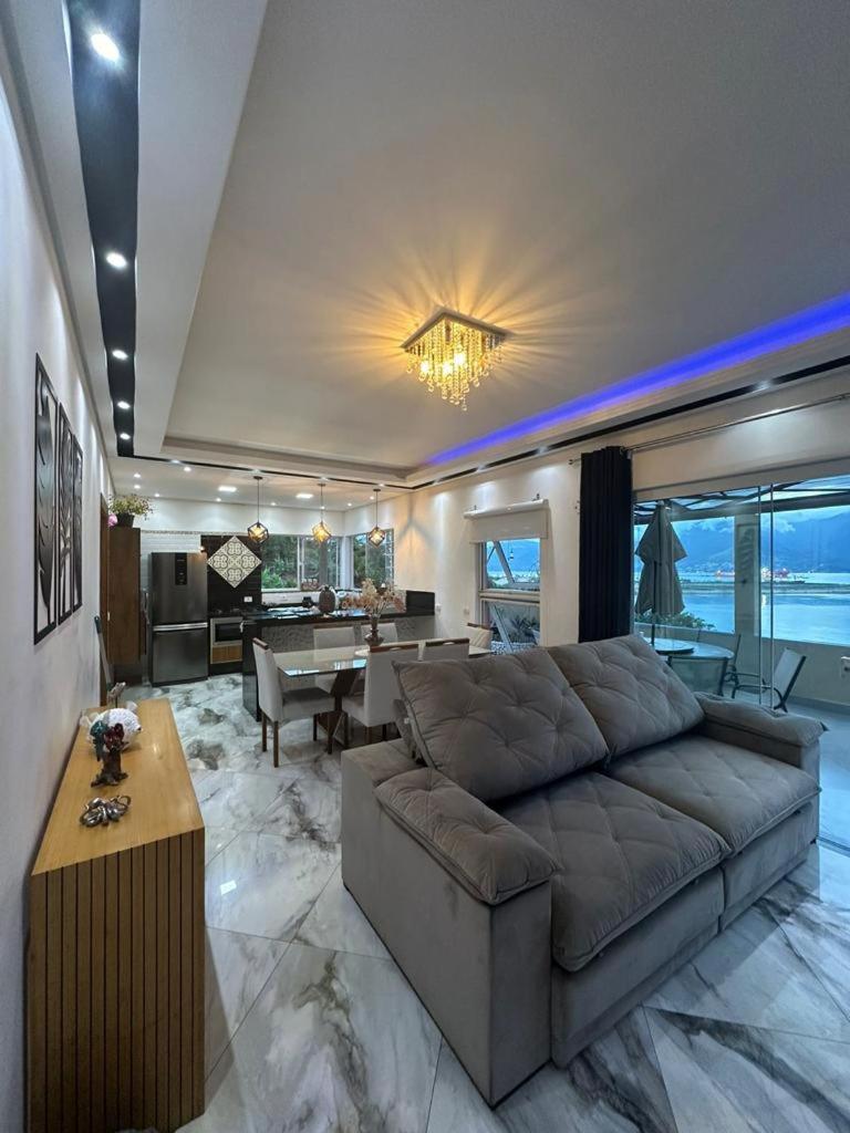 Casa De Praia Com Vista Para O Mar ساو سيباستياو المظهر الخارجي الصورة
