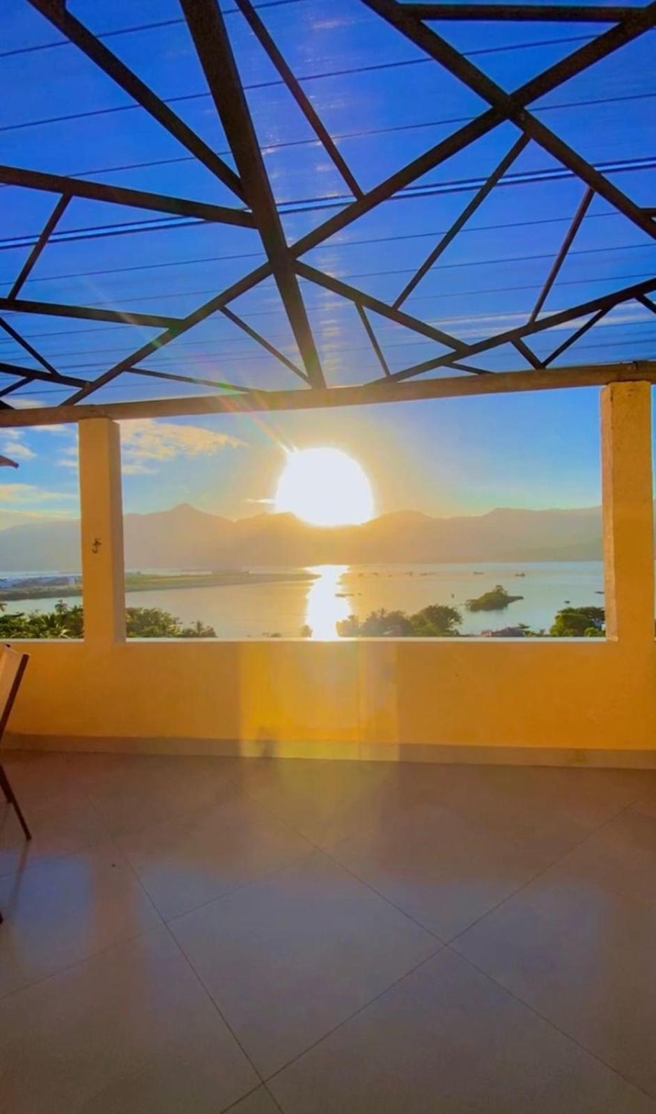 Casa De Praia Com Vista Para O Mar ساو سيباستياو المظهر الخارجي الصورة